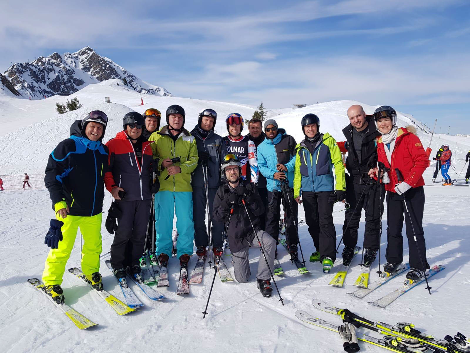 Photo de groupe sur les pistes